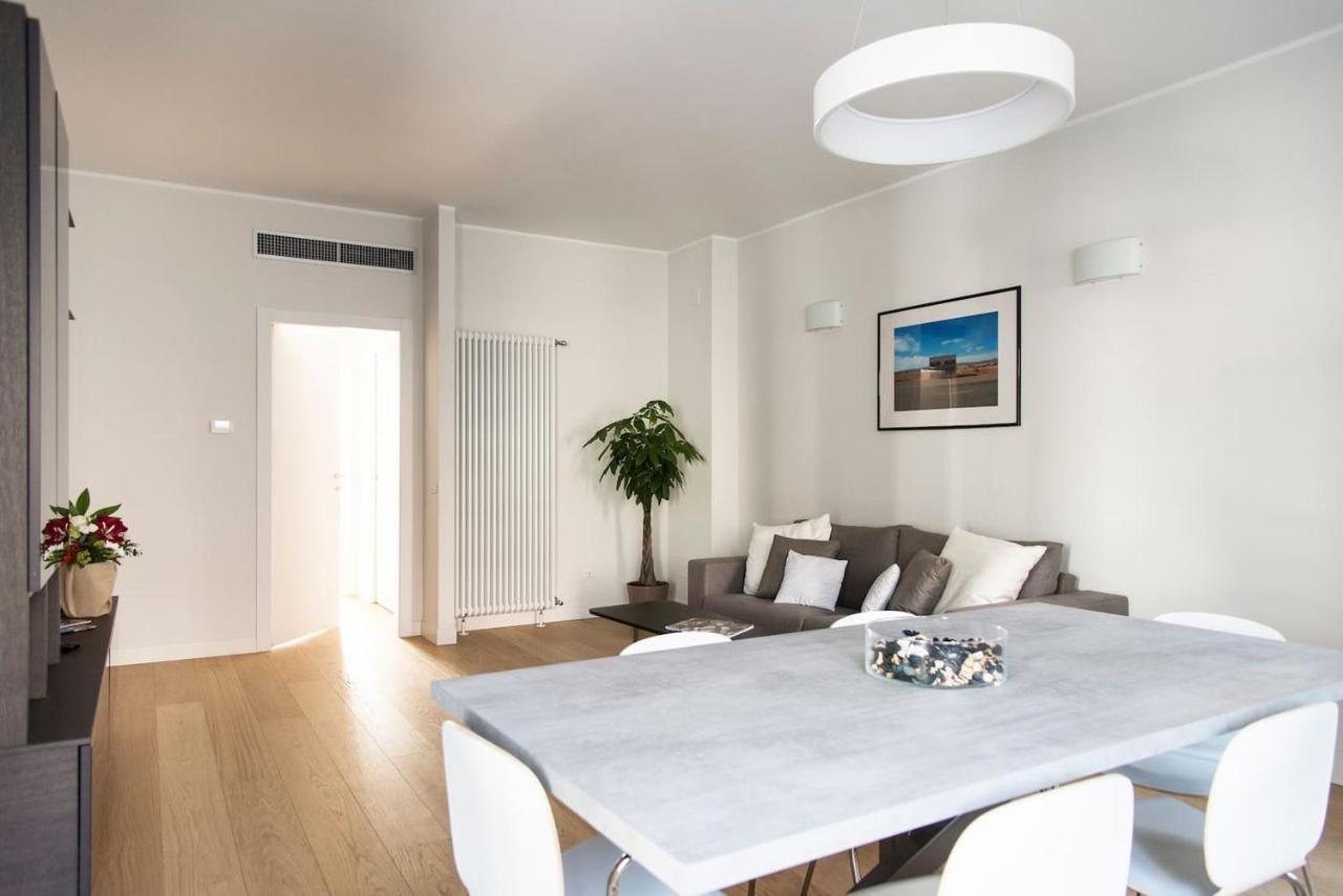 Brand New Apt , City Life District Milano Exteriör bild